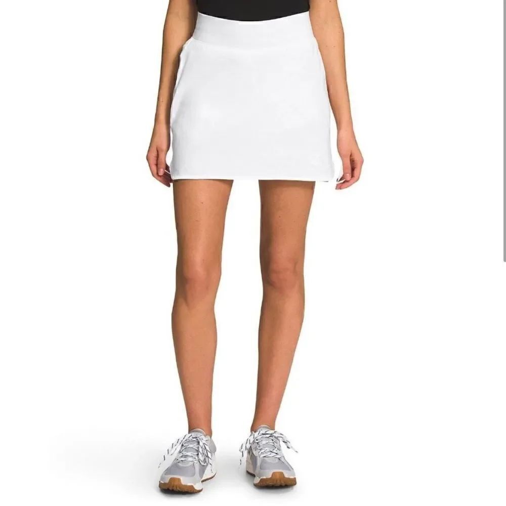 The North Face Women's Elastic Knit Waist Pull-On Skort